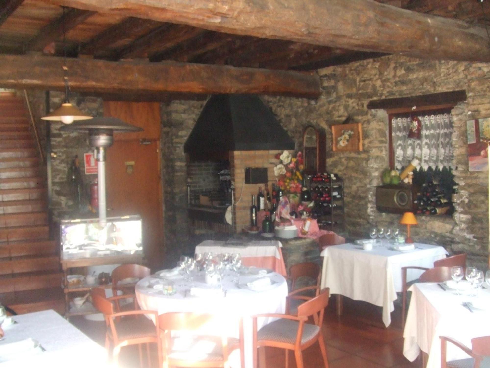 Masia D'En Valenti Anserall  Buitenkant foto